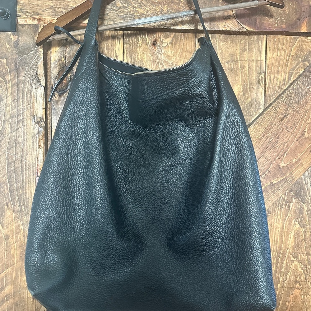 Everlane Black Leather Hobo Bag